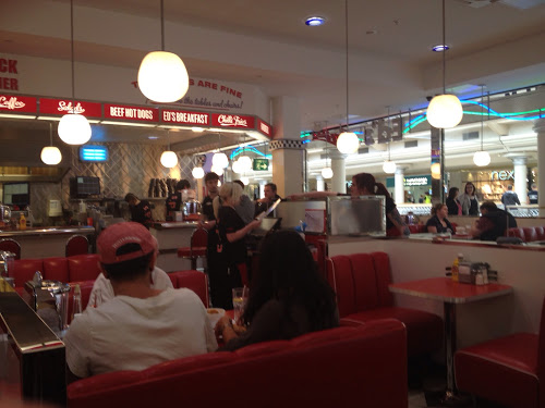 Review Ed’s Easy Diner, Metro Centre, Gateshead