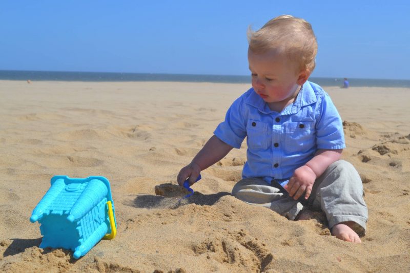 Things to do at the beach with children