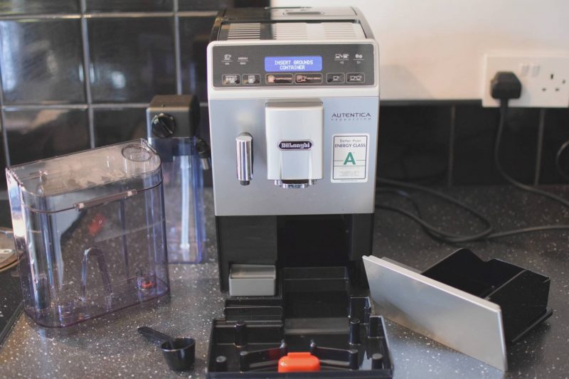 DeLonghi Autentica coffee machine