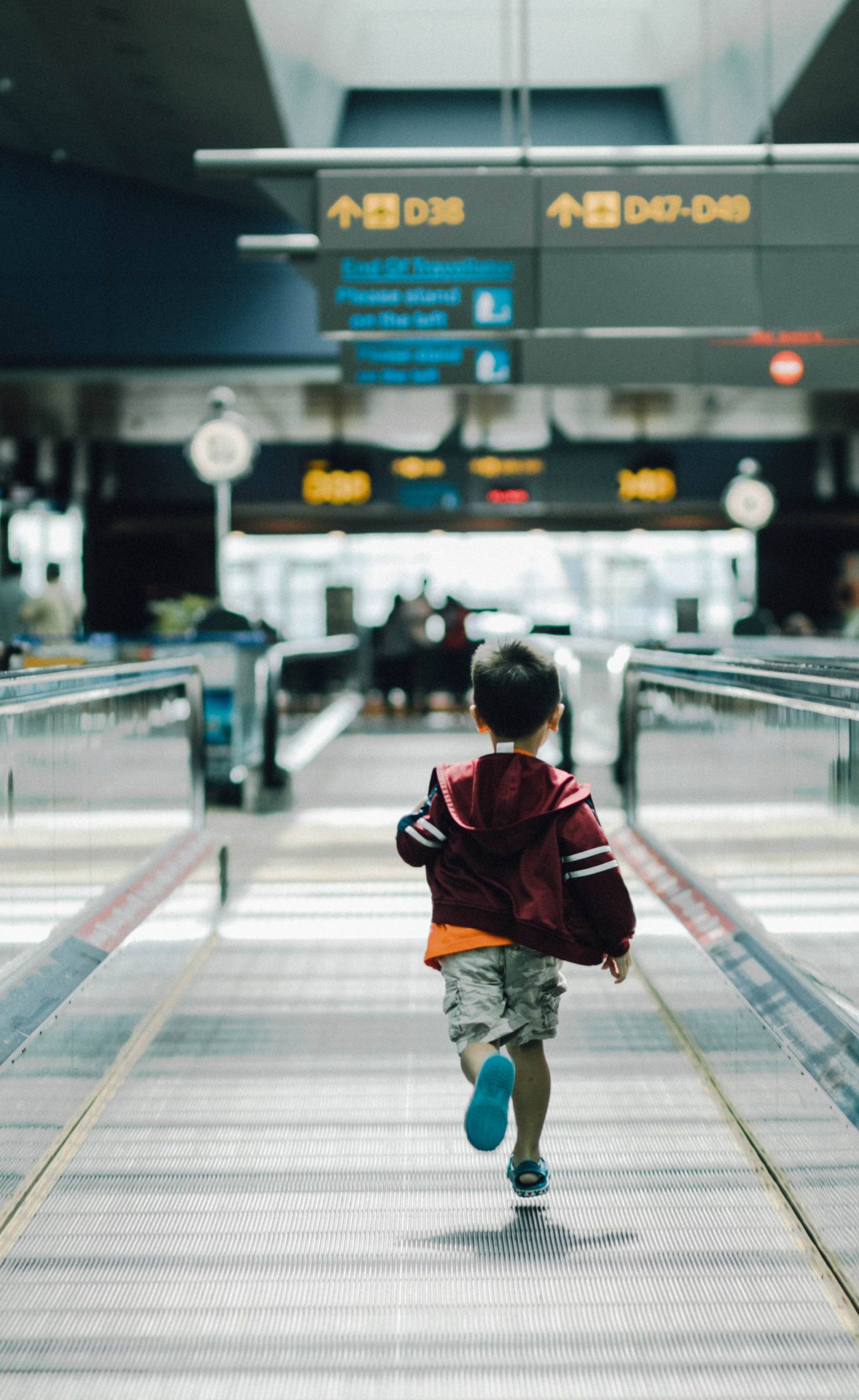 How to Master Long-Haul Travel with Children