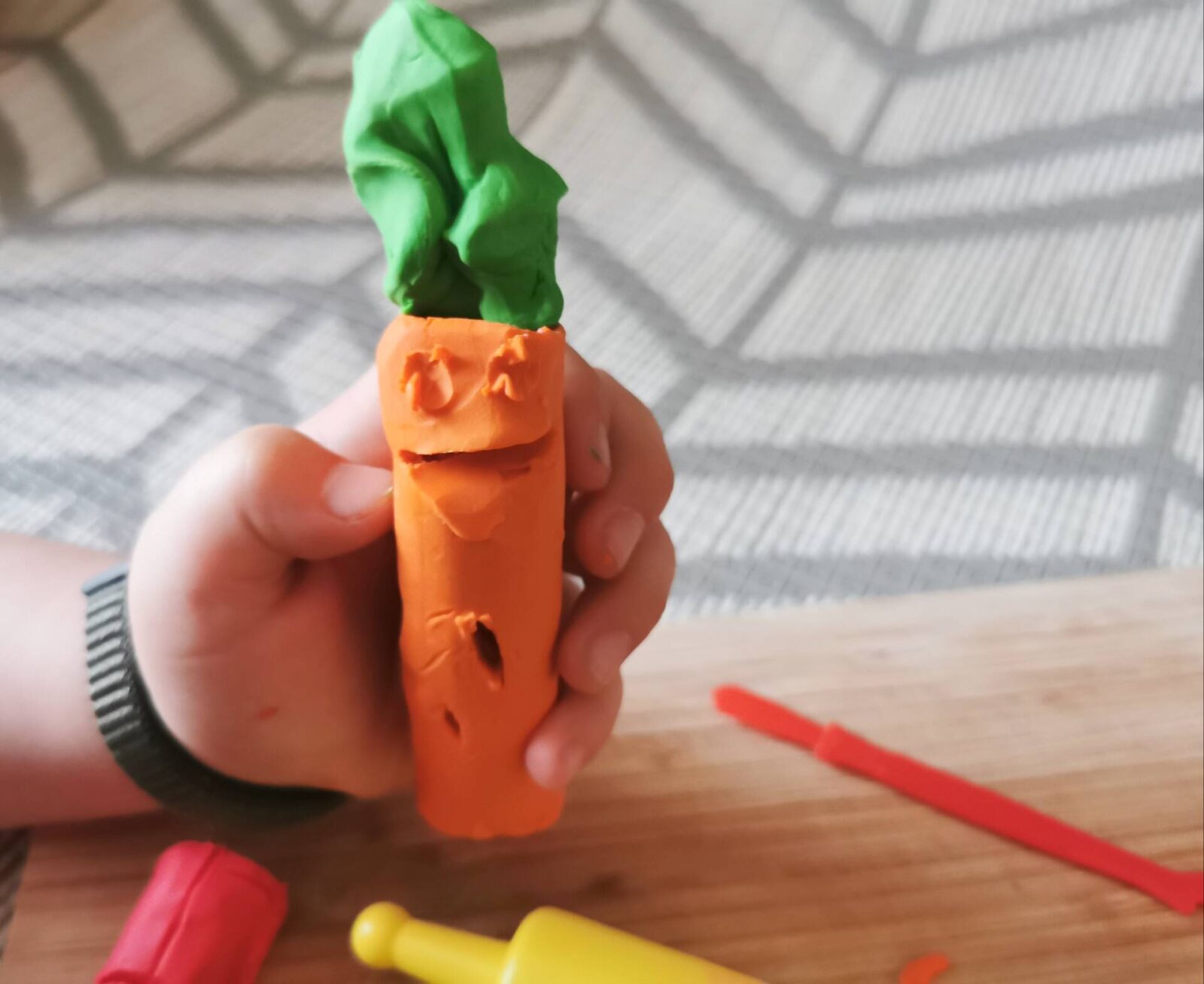 Plasticine-carrot